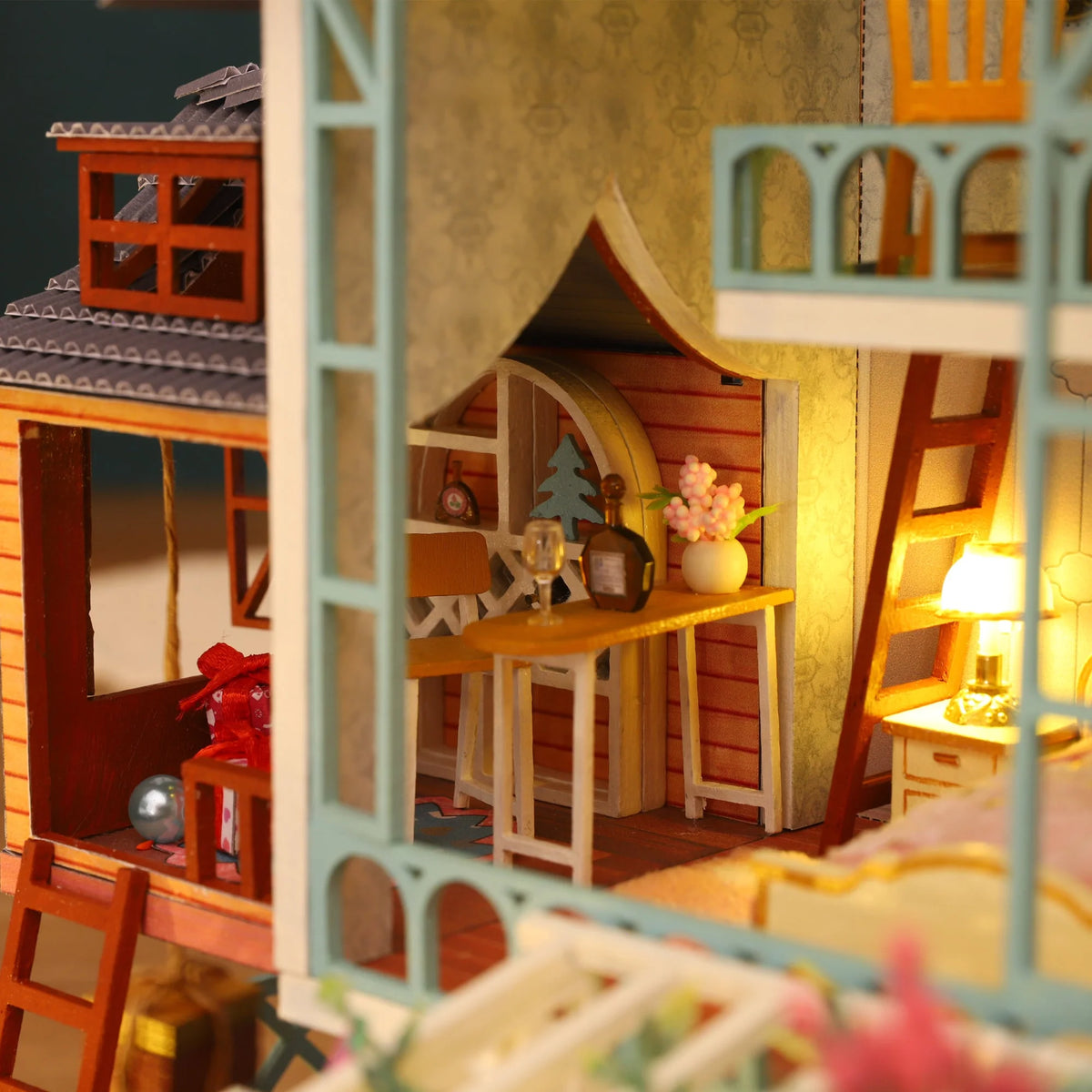 Jungle Secret miniature upper shelves, balcony railing and doorway.